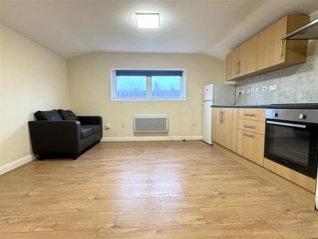 1 bedroom flat to rent - Photo 3
