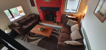 3 bedroom detached house to rent - Photo 2