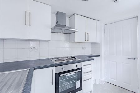 Leslie Street, Eastbourne - Photo 2