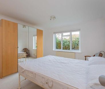 Eton Square, Eton - Photo 6