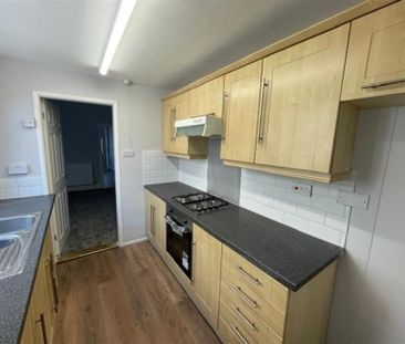 2 Bedroom Terraced To Let - Photo 4