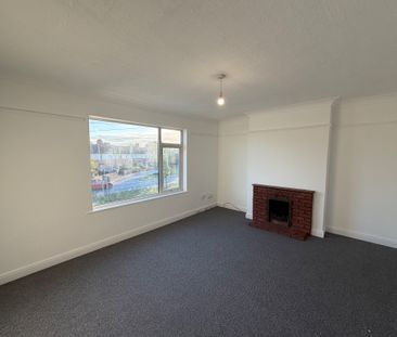 Carr House Road, Doncaster, DN4 - Photo 2