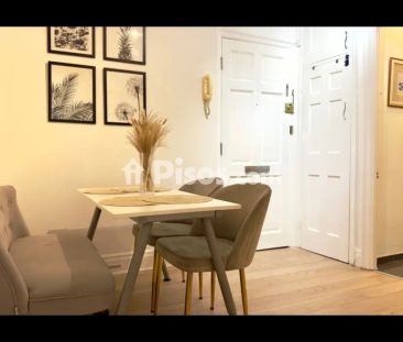 Apartamento en alquiler en Calle de Bustamante, 32 - Photo 2