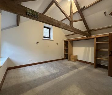 3 bedroom property to rent - Photo 3