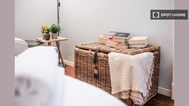 milan, Lombardy 20129 - Foto 1