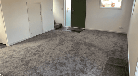 Stylish Two Bedroom Townhouse - Photo 2