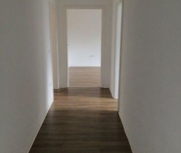 Sanierte und renovierte Wohnung mit Balkon - Foto 1