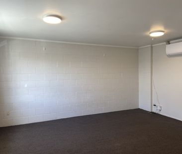 2 BEDROOM UNIT IN J'VILLE - Photo 2