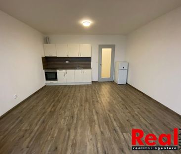 Pronájem bytu 1+kk 33 m² - Photo 3