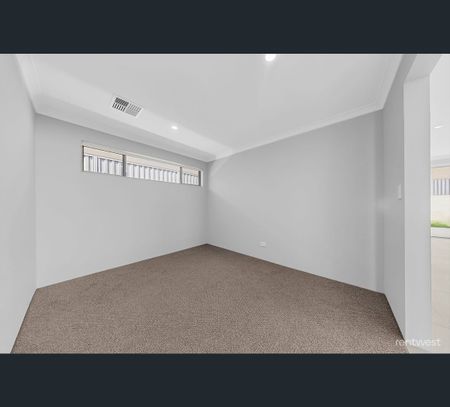 26 Ambient Wy, Eglinton, WA 6034 - Photo 4