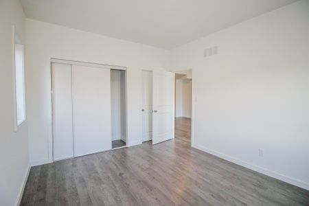 For Lease - 380 Alberta Street, Welland, Ontario - Photo 2