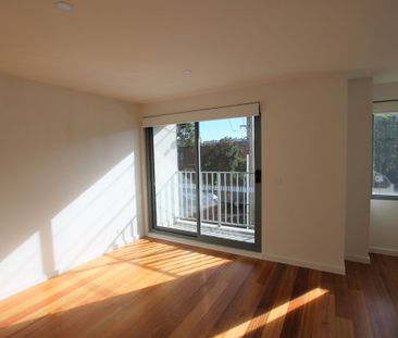 101/8-10 Barkly Street, Brunswick East, VIC 3057 - Photo 5