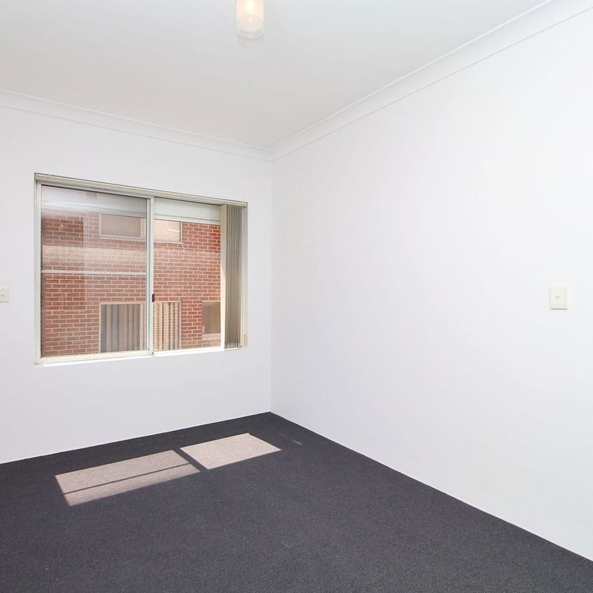 4/30 Bellevue Street, North Parramatta. - Photo 1