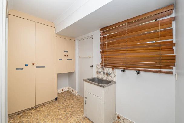 “Well-Presented 3-Bedroom Home – Move-In Ready” - Photo 1