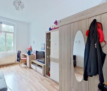 Großzügige 3-Raum-Wohnung mit Balkonblick ins Grüne in Zentrumsnähe - Foto 1