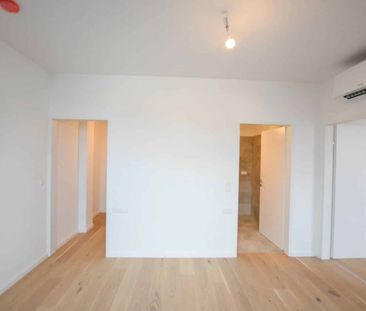 Erstbezug nach Sanierung: Schöne 2-Zimmer-Wohnung mit Top-Anbindung - Photo 3
