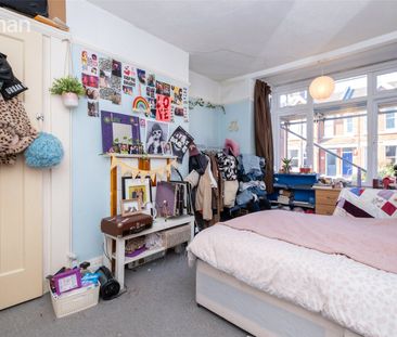 4 bedroom terraced house to rent - Photo 5