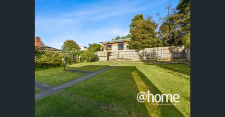 Modern Family Home - Photo 2