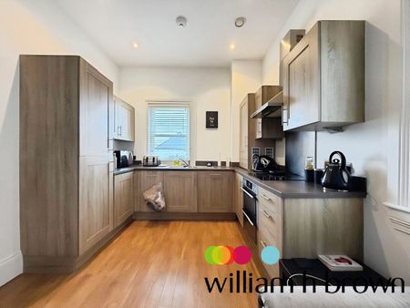 Lieutenant House, Colchester, Mersea Road - Photo 4