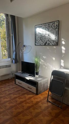Location Appartement 1 pièce 29m² AIX EN PROVENCE 13100 - Photo 2