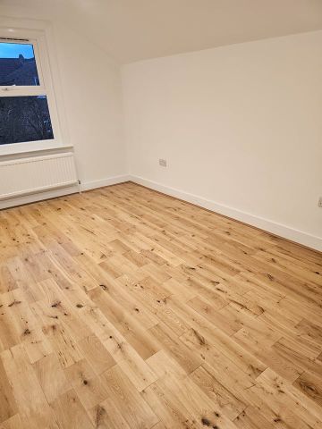 4 Bed Terraced House, Arodene Road, SW2 - Photo 3