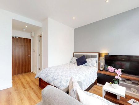 Studio to rent - Photo 2