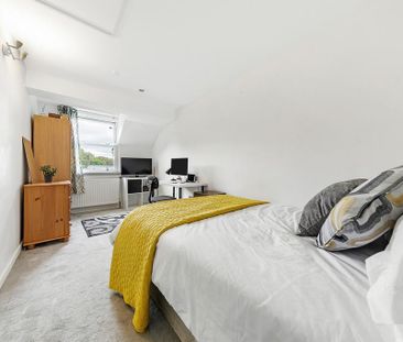 House share to rent - Photo 2