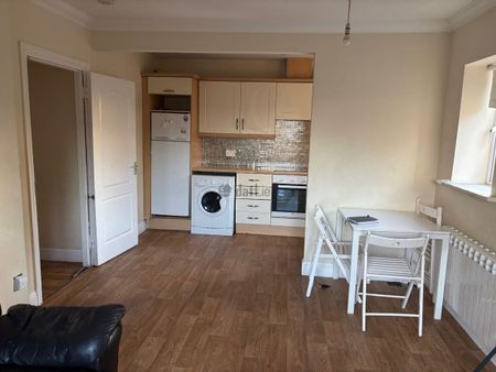 Apartment to rent in Dublin, Kilmore - Photo 3