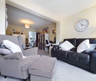 Dunsfold Road, Tilehurst, Reading, Berkshire, RG30 - Photo 1
