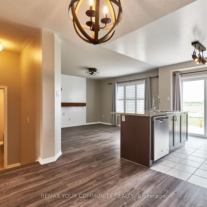 For Lease - 10 Don Hadden Crescent, Brock, Ontario - Photo 1