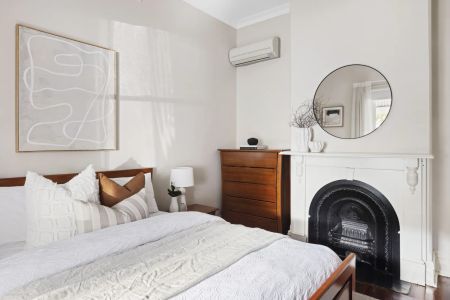 Character, Comfort & Convenience in One - Photo 3