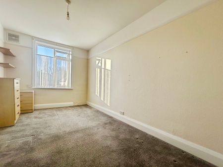 Alder Road, Poole - Photo 2
