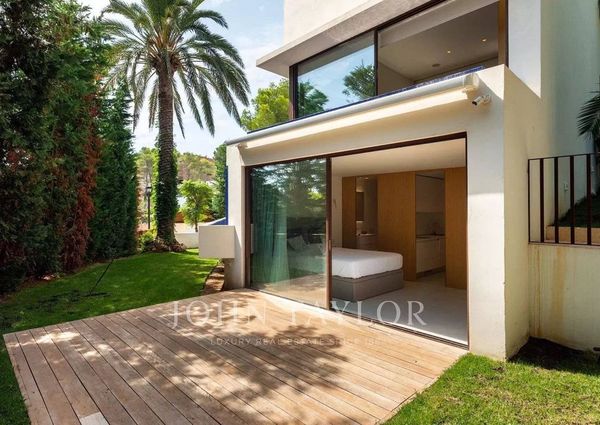 Luxury Villa for rent in Cap Martinet, Balearic Islands