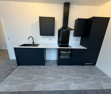 Flat to rent on - Photo 4