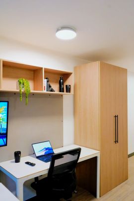 VIP (Accessible) - Photo 1