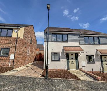 2 bedroom semi-detached house to rent - Photo 6