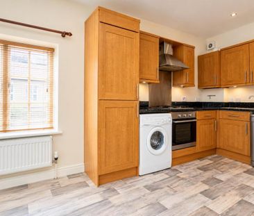 2 bedroom flat to rent - Photo 3