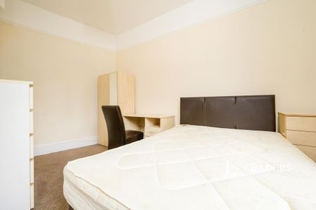 3 bedroom flat to rent - Photo 5