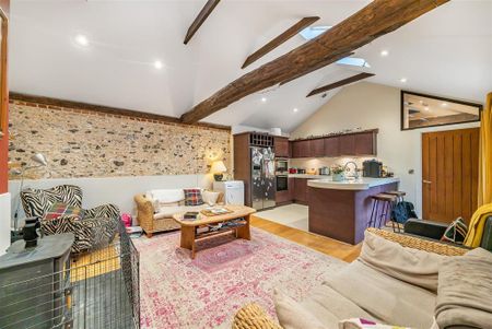 2 bedroom semi-detached house to rent - Photo 5