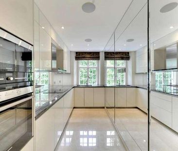 Rutland Gate, London, SW7 - Photo 2