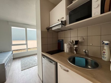 Location Appartement 1 pièce 19m² FRANQUEVILLE ST PIERRE 76520 - Photo 4