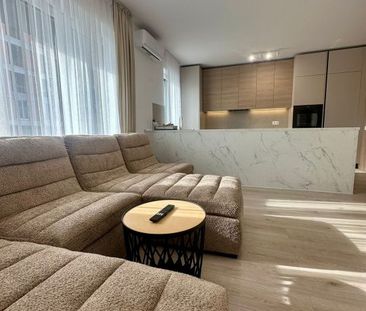 Apartament Lux 2 Camere Qualis Tractorul cu Parcare Subterana - Fotografie 2