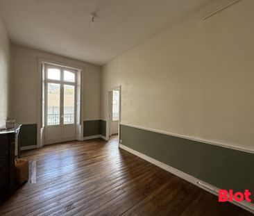 Location Appartement 6 pièces 133m² RENNES 35000 - Photo 1