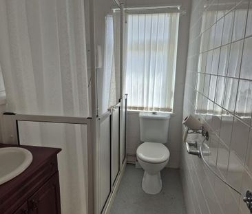 3 bedroom property to rent - Photo 2