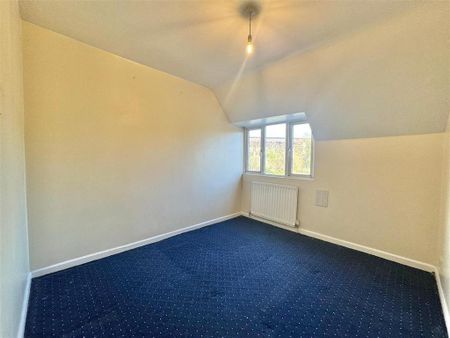 5 bedroom terraced house to rent - Photo 4