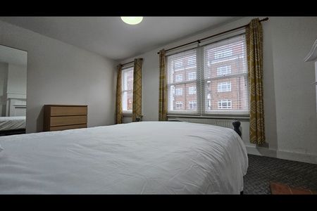 4 Bed Semi-Detached House, Queens Row, SE17 - Photo 4