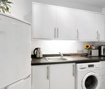 1 bedroom property to rent - Photo 3