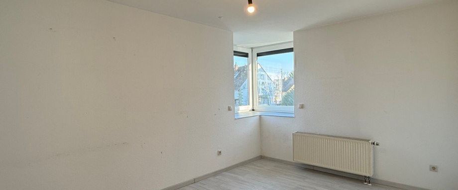 SANKT AUGUSTIN helle 3 Zimmer-Wohnung mit 88 m² Wfl. im 1. OG, Küche, Süd-Balkon, Stellplatz, Keller - Foto 1
