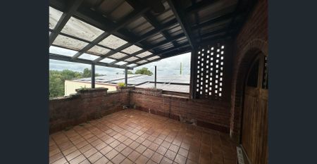 2 Bedroom + Sleepout Unit - Photo 5