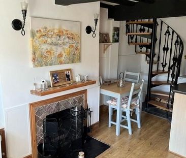 1 bedroom cottage to rent - Photo 1